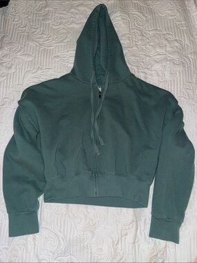 Tilly's Forest Green Cropped Zip Hoodie